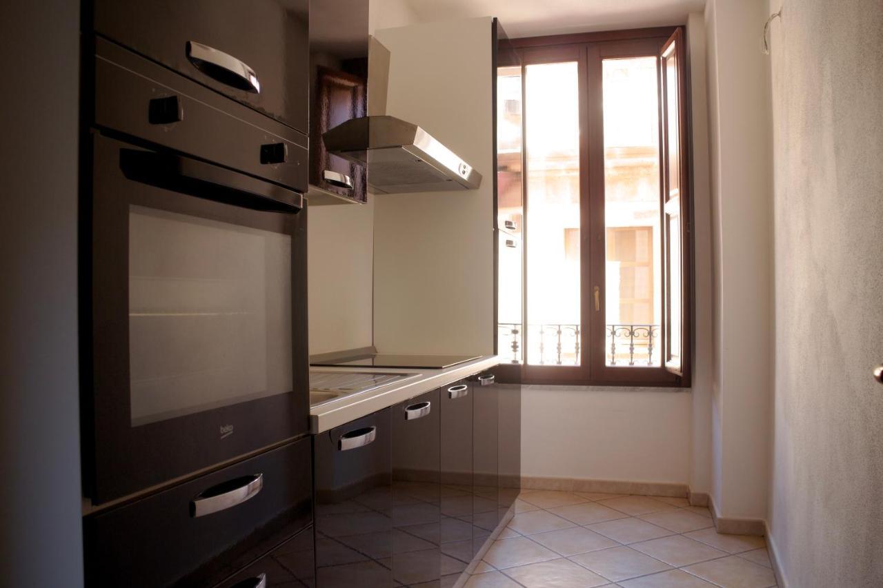 Sardinian Gallery Corso Bosa Exterior photo