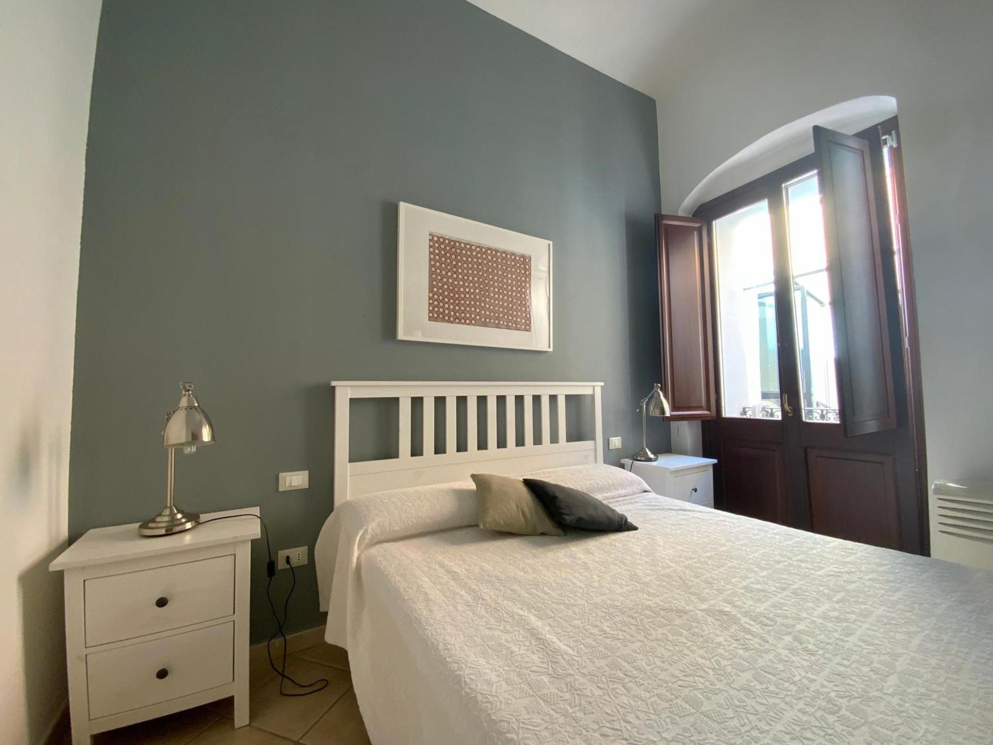 Sardinian Gallery Corso Bosa Room photo