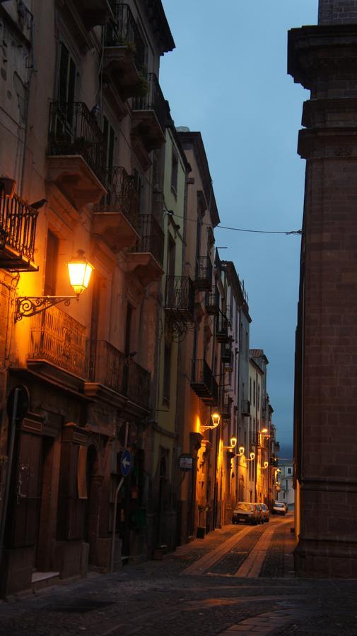 Sardinian Gallery Corso Bosa Exterior photo